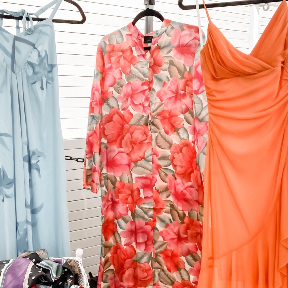 Vintage 70’s Nightgown✨ - Picture 3 of 4